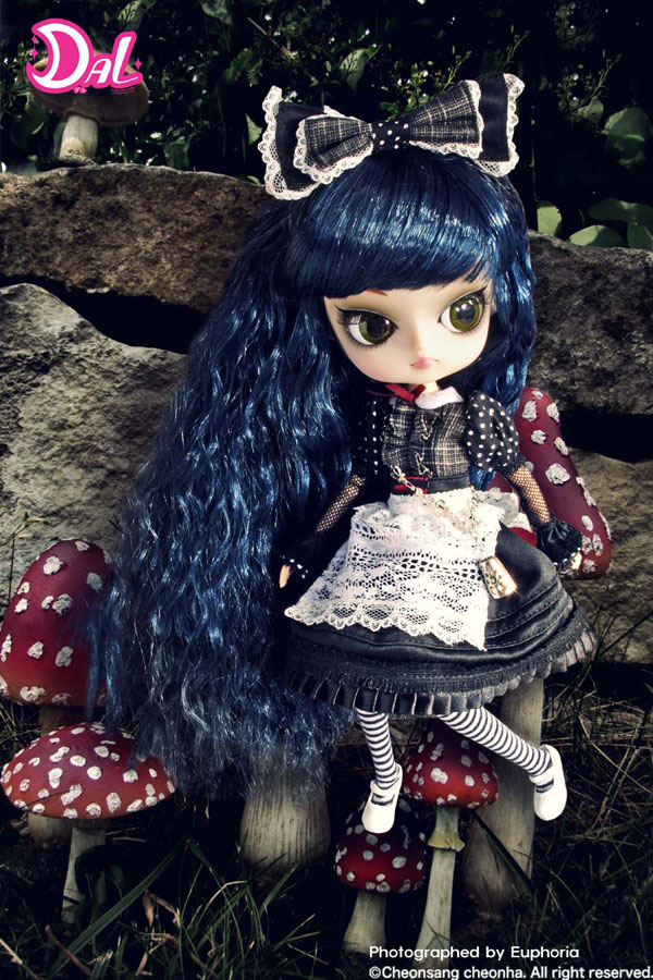 alice6.jpg